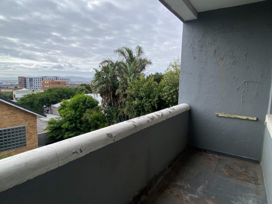 2 Bedroom Property for Sale in Woodstock Upper Western Cape